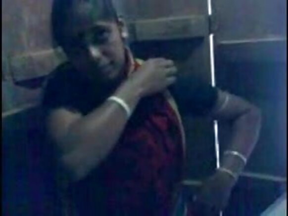 Aunty del pueblo film y'igitsina yuzuye Hd yerekana amabere yawe