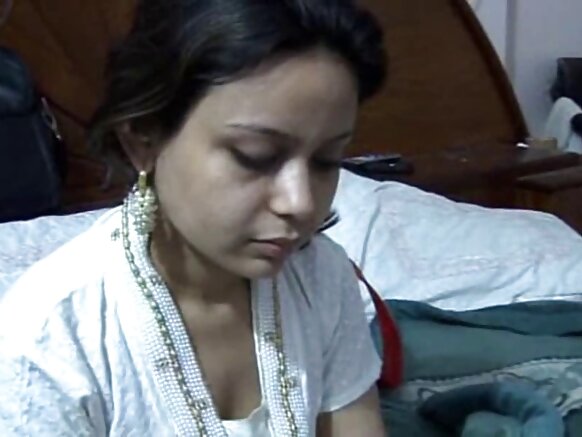 Paki Saira Khan igitsina co muhira n'igitsina ciwe