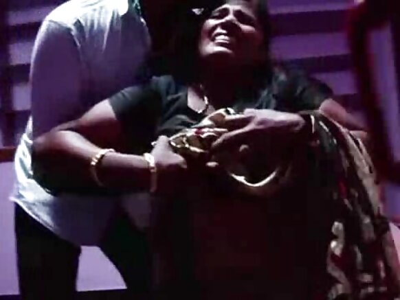 S.Indian Busty Mallu Aunty Diver Massage N'izuba ryiwe ry'Ivy'Igitsina ry'Igihugu