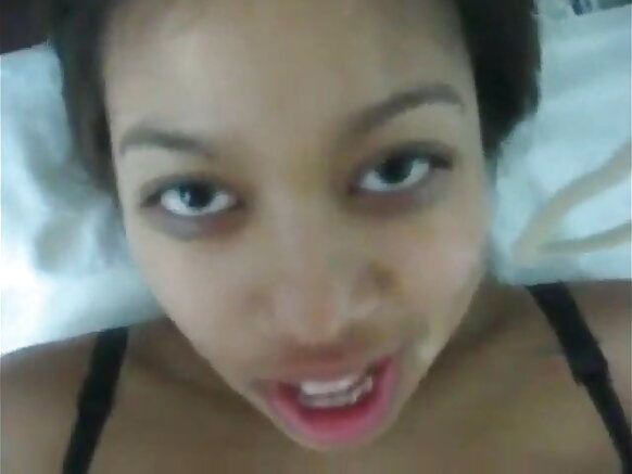 Busty Aziya Umuyabaga Hollywood Umuyabaga Guhuza ibitsina Kuboroga Umumisiyoneri Gusambana N'amabere Manini