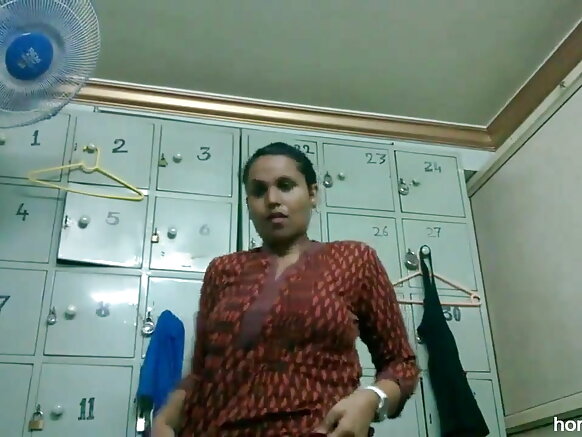 Bharat Nena Guhuza ibitsina Lily ari gusa amaze guhindura impuzu
