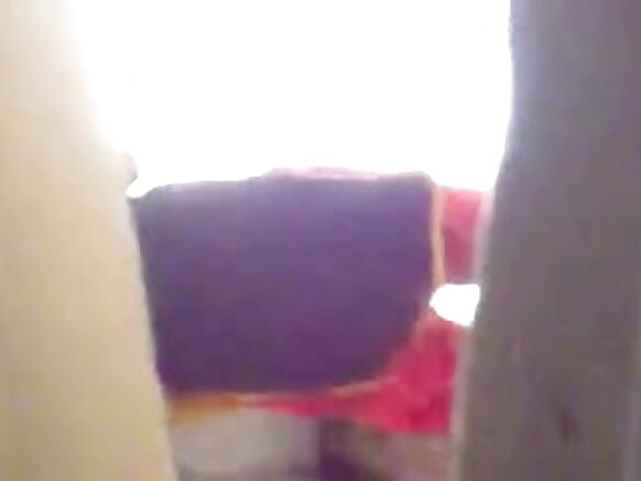 Priya y'igitsina mu videwo y'umusukukazi wanje