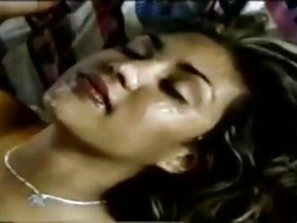 Sexy Umuhindi Indaya Indaya Indaya Isambanywa Mu Cumba C'Igihindi Sexy Film Video HD - Ku