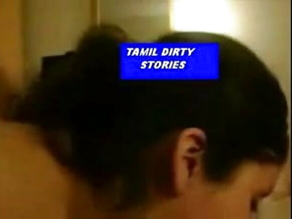 Desi umugore atwite sexy ubururu ishusho yuguruye