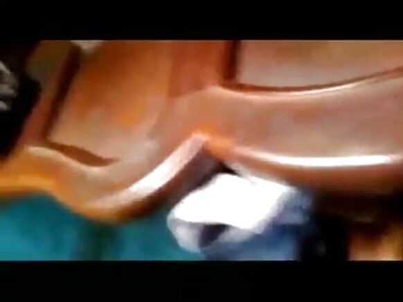 Kaminuza Hindi Filime Sexy Hindi Filime Sexy Amabere Manini Umuhungu Asambana na Aunty