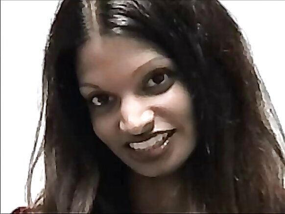 filime nziza y'igihindi sexy delgada mwiza w'umuhindi w'umuhindi nena