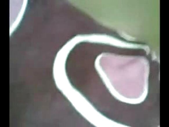 Icongereza gishushe sexy full hd na senge w'umuhindi wo mu bumanuko ariko arasambana na sekuru wiwe ashushe