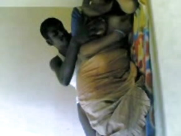 Abakundana bashasha bava mu gisagara co mu Buhindi bwo mu Bumanuko barandika igitsina cabo