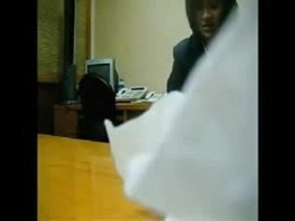 Umugenzi yasambanye n'umunyamabanga wanje filime yanje y'igitsina yerekanwa muri video