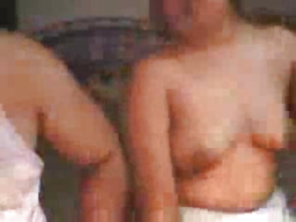 Abahindi bakundana filime y'ubusambanyi filime yuzuye umugabo n'umugore cam muri
