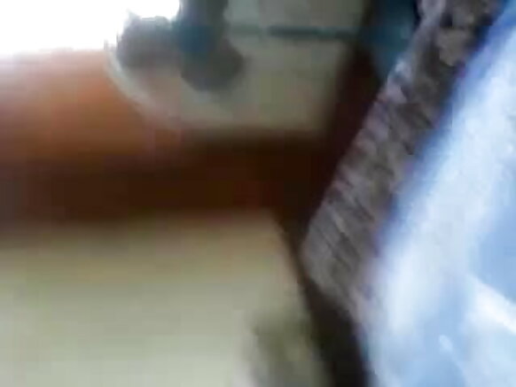 Desi Bwongereza bhabhi filime y'igitsina mu gipfukisho n'umugenzi wa marume