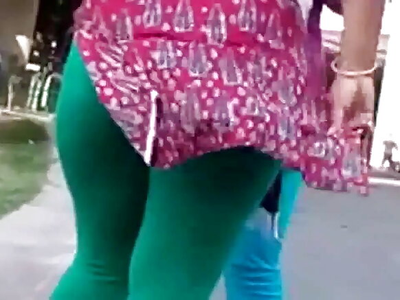 Reshma Thunder's Umugenzi Wanje Raba Ibindi, Amatako n'Indogoba Sexy Icongereza Filime