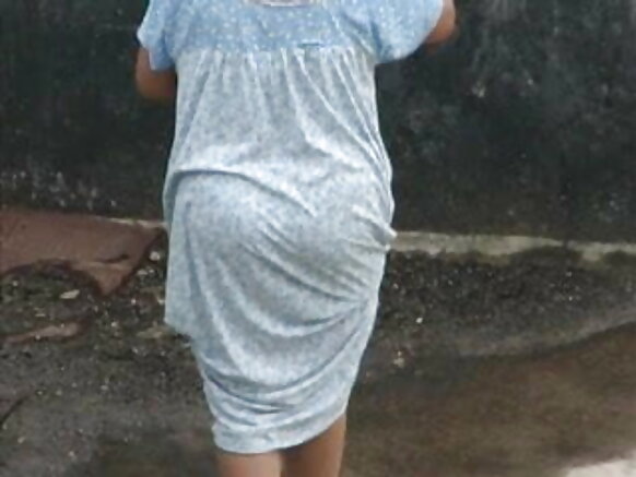 Aunty Ubuhindi Gutahura - Filime y'Igitsina y'Igihindi Gufungura Indogo Gupfukama - Bottin Voyeur Senge Ubuhinde