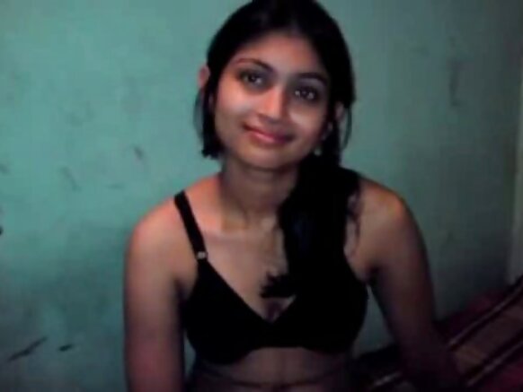 Bangla desi umuhungu yerekana imboro igitsina igitsina igitsina filime umugenzi wa kaminuza wo mu buhindi