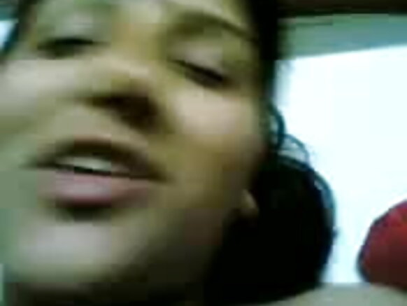 Umuhindikazi ariko aryamana hasi bp sex photo