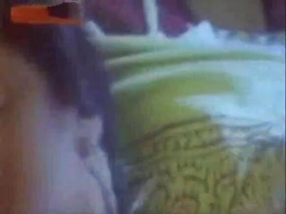 Aunty India Hot agerageza gushimisha umukiriya wiwe muri hoteli y'amafoto y'ibitsina