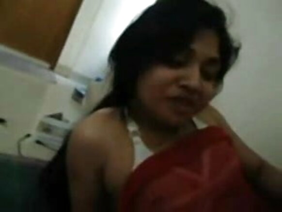 Desi icongereza sexy filime yuzuye hd bangla abakiri bato bakora mu rugo abakundana baryoherwa no gusambana na Jahar